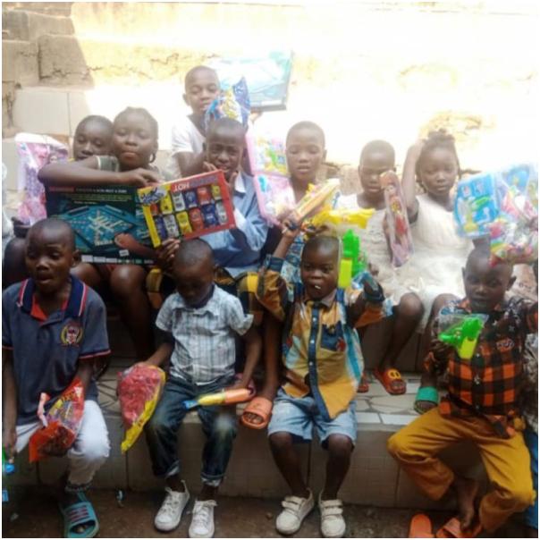  Arbre de Noel 2022 - Camerroun